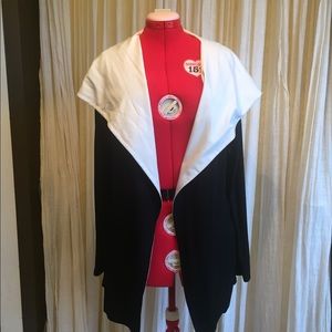 Jilli Inc Contemporary Denim Jacket